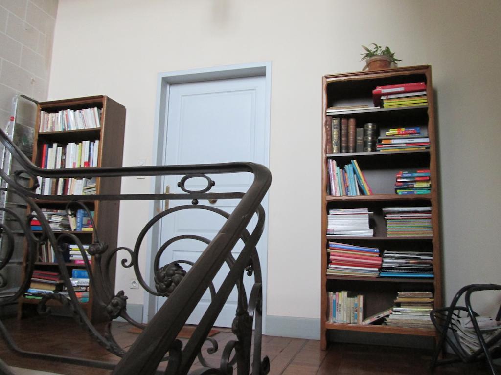 Chambre D'Hotes Marchand Angers Esterno foto